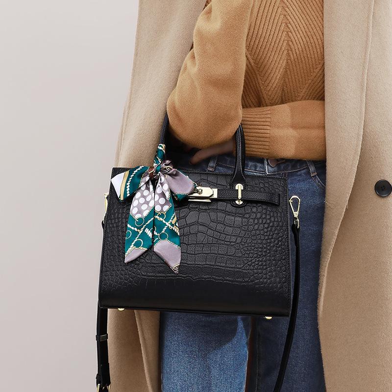 

Women s Spring/summer Bags Advanced Sensing Bags Crossbody Tote Leather Women s Bag чорний
