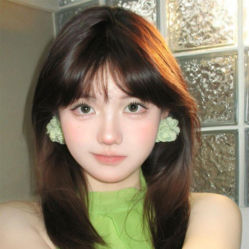 

Zoozmini Super Fairy Vacation Style Flower Stud Earrings for Women Sweet Cute Earrings Niche Style Unique Face Small Earrings Green