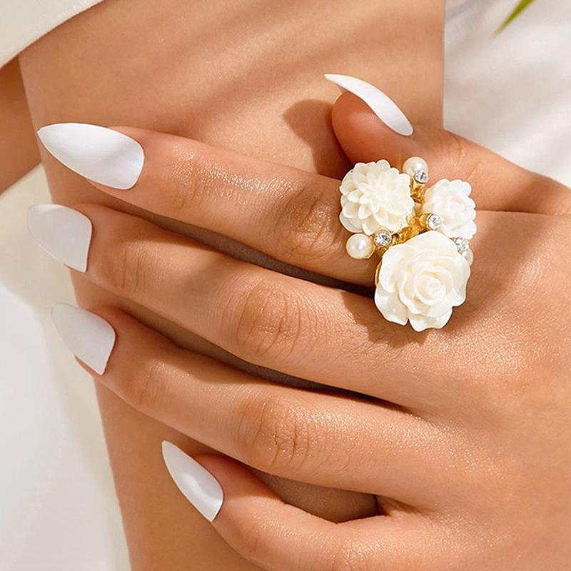 Simple Flower Fingertip Nail Rings For Nail Photo Shoot Nail Open Ring Studio Supplies Nail Gel Color Makeup Display Jewelry