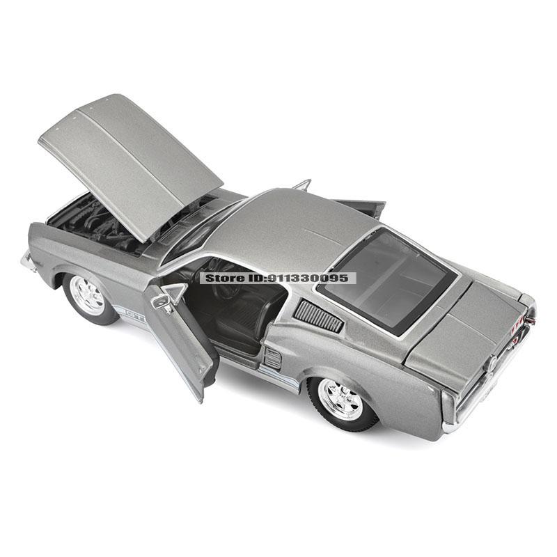 Maisto 1:24 1967 Mustang GT FORD Shelby GT500 Alloy Car Model Handicraft Decoration Collection Toy Tool Gift Die Casting
