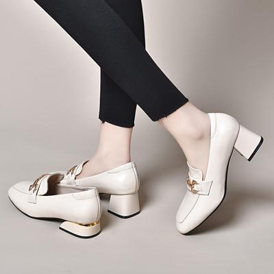 Жіночі туфлі на весну та осінь, квадратний носок, низький виріз, металева пряжка, маленькі шкіряні туфлі, два варіанти висоти