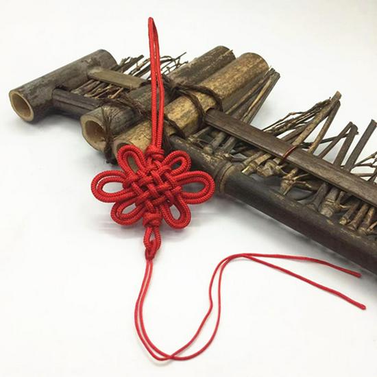 

Ручний підвіска-китайський вузол з подвійним китицею - Аксесуари для декору з шовку своїми руками