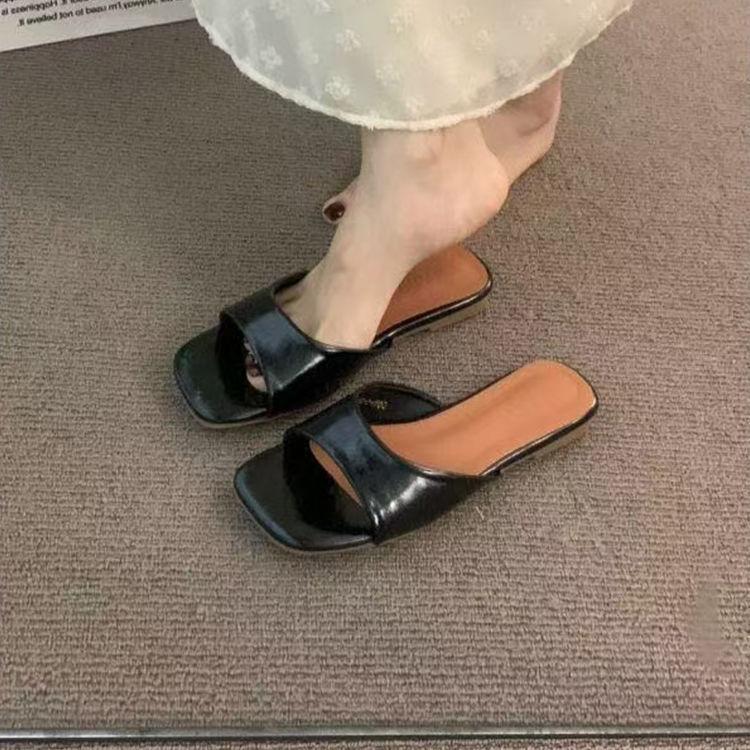 French evening breeze one-word slippers fairy shoes outside wearing temperament sandals flats sandals women 2025 summer new