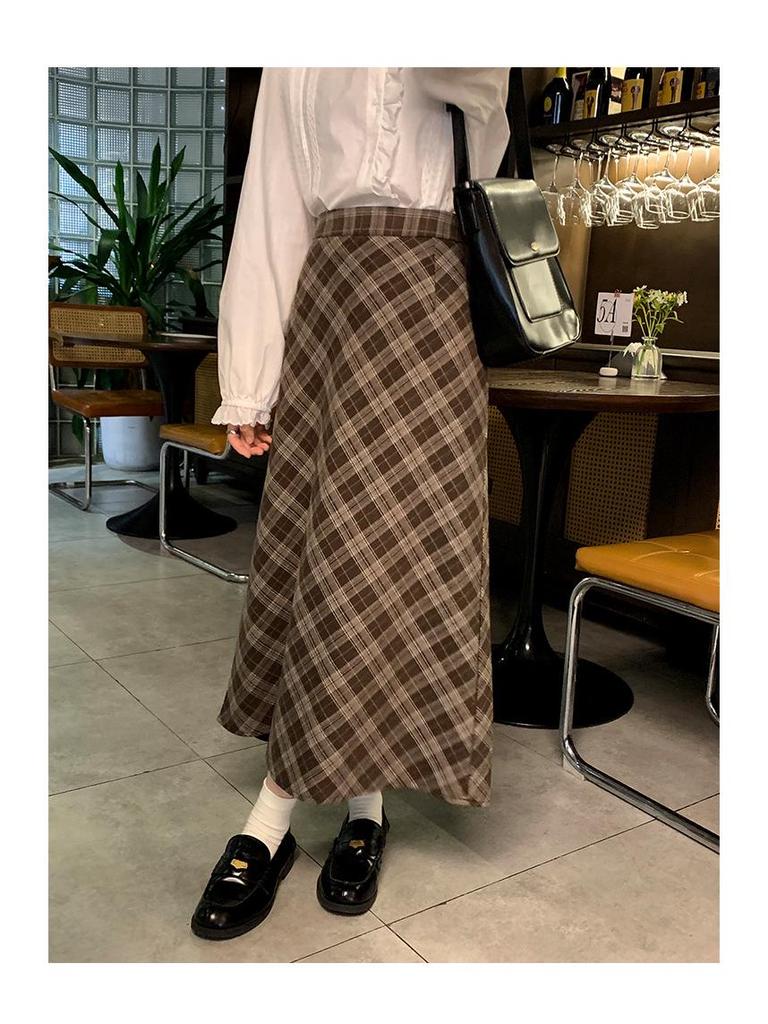 Середньодовга спідниця в клітинку з флісовою підкладкою - Зимова колекція 2025: Універсальна спідниця в стилі молочного чаю