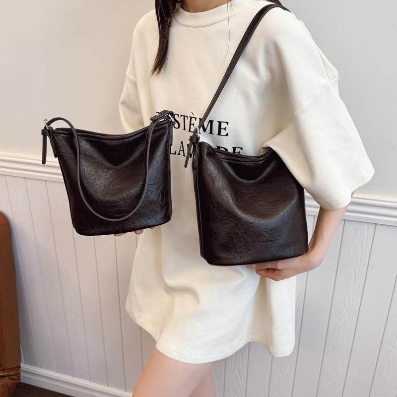 Premium bag women's summer new simple and versatile messenger bag casual shoulder bucket bag
