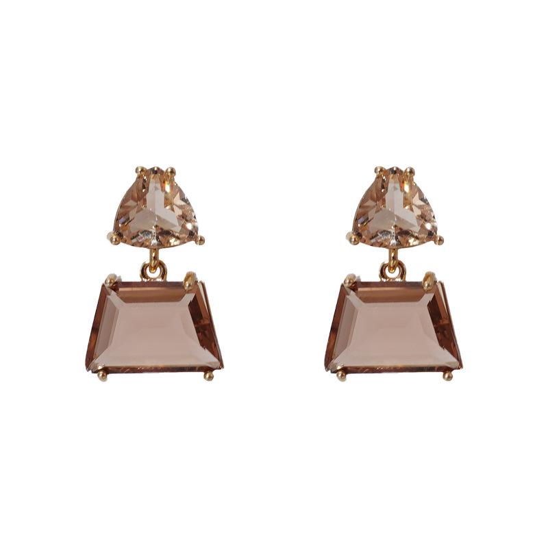 Geometric Zircon Irregular Square Stud Earrings – French Gentle Retro, Autumn/Winter 2024, High-End Atmosphere