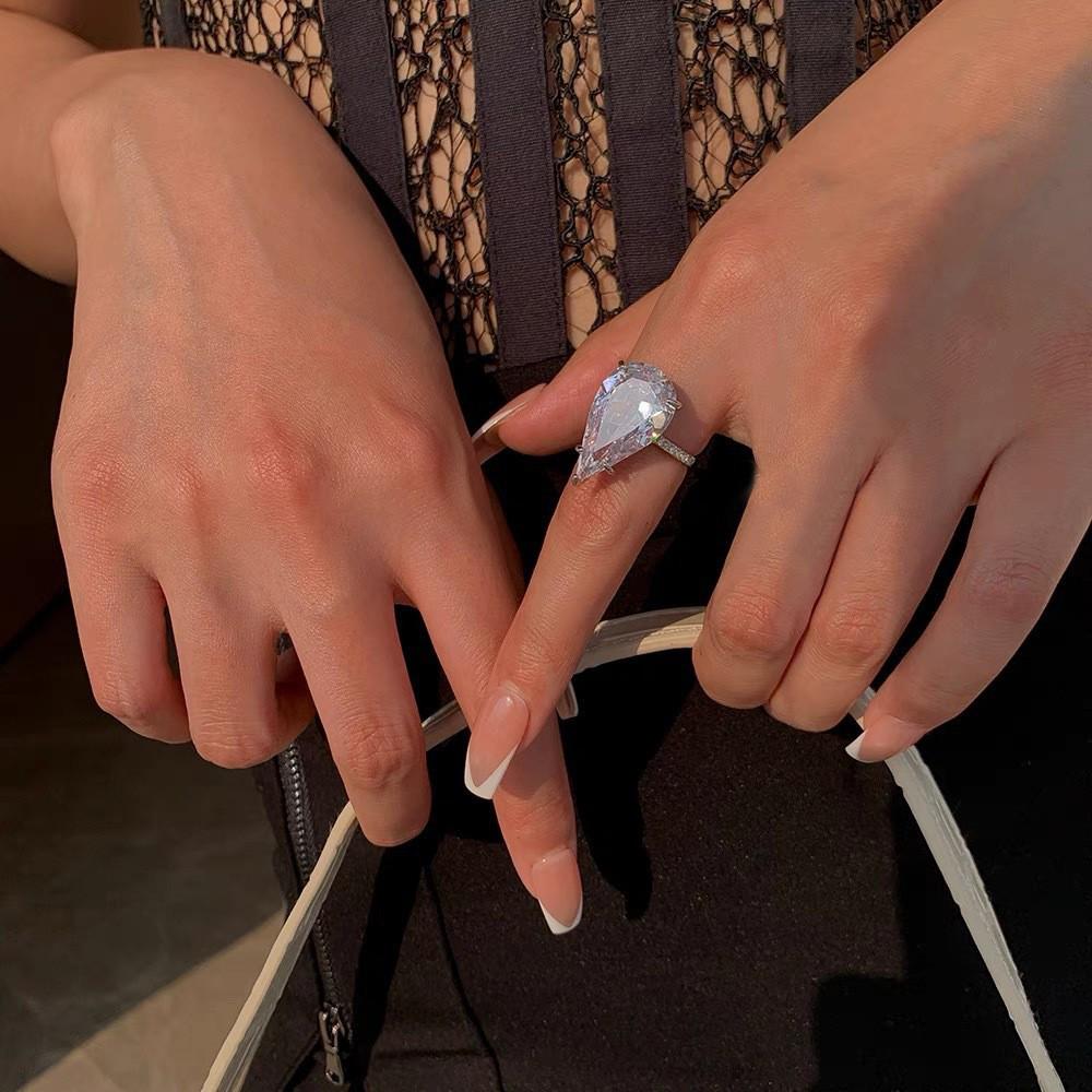 Luxury Diamond Bow Ring Set for Women: Intersecting Zirconia, Trendy Index Finger Design Adjustable