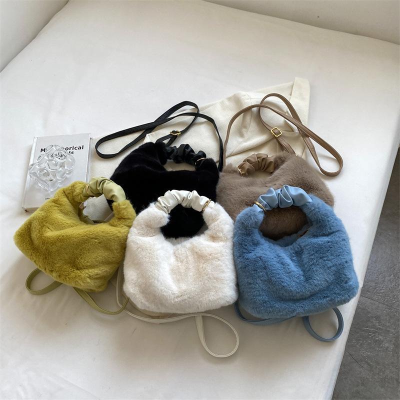 Autumn Winter Plush Pleated Handbag For Women Trendy Simple Furry Shoulder Bags Casual Cute Crossbody Bag Female