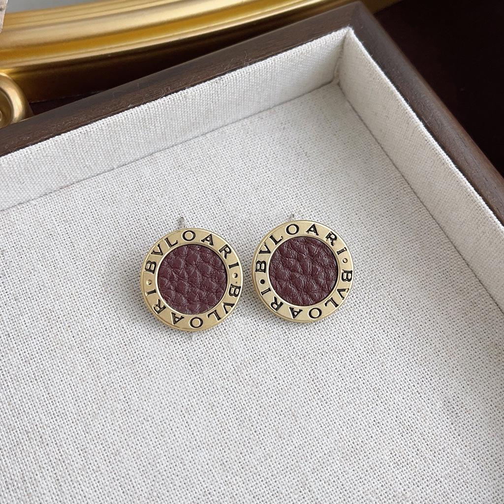 Boucles d'oreilles géométriques vintage en perles pour femmes - Style rétro de Hong Kong, luxe léger, sensation haut de gamme