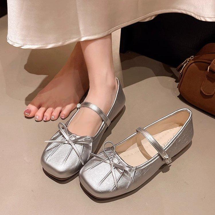 French shallow mouth Mary Jane shoes girl 2025 autumn new bow fairy word with soft sole versatile single shoes