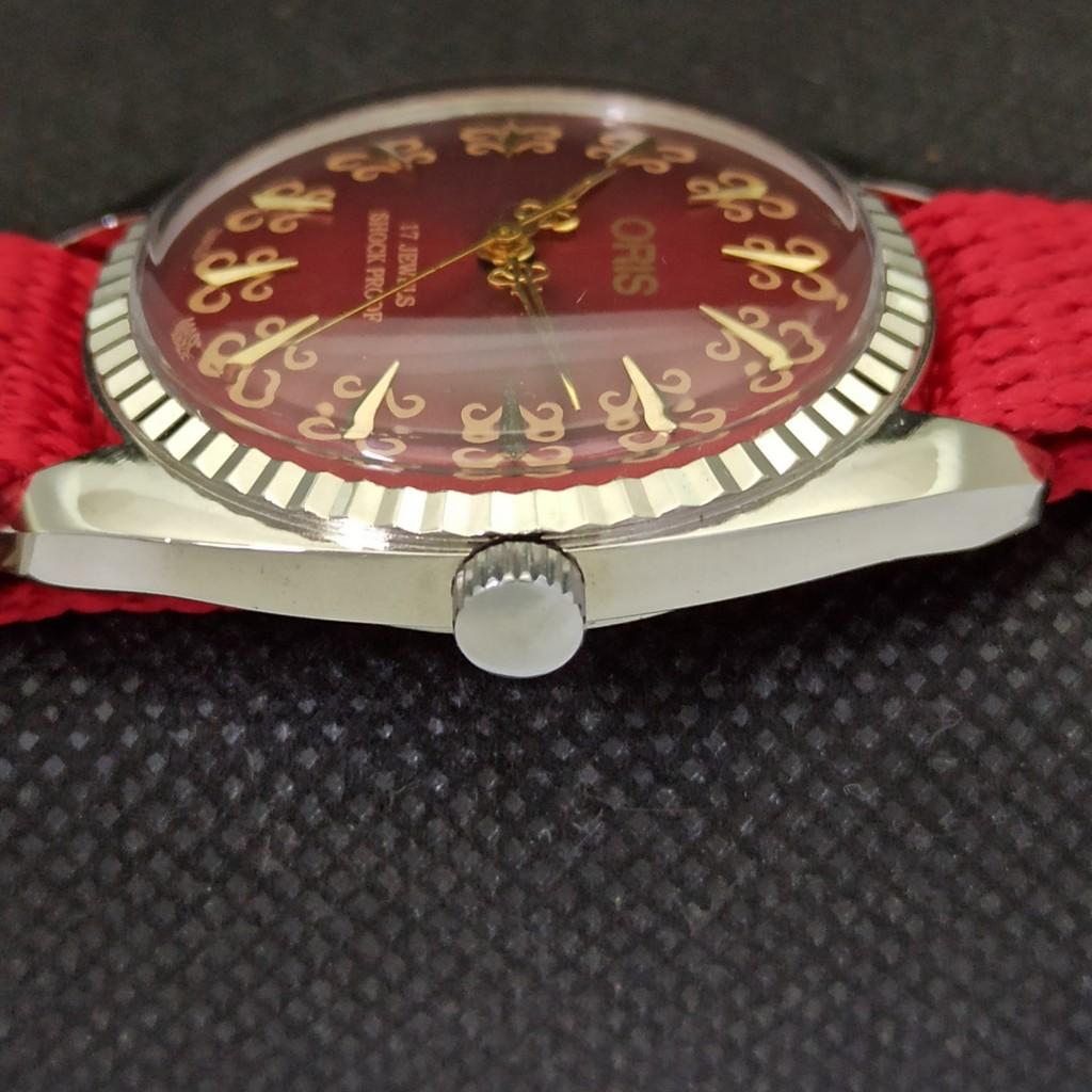 VINTAGE ORIS WINDING SWISS REFURBISHED MENS WRIST RED WATCH 558c-a297202-1