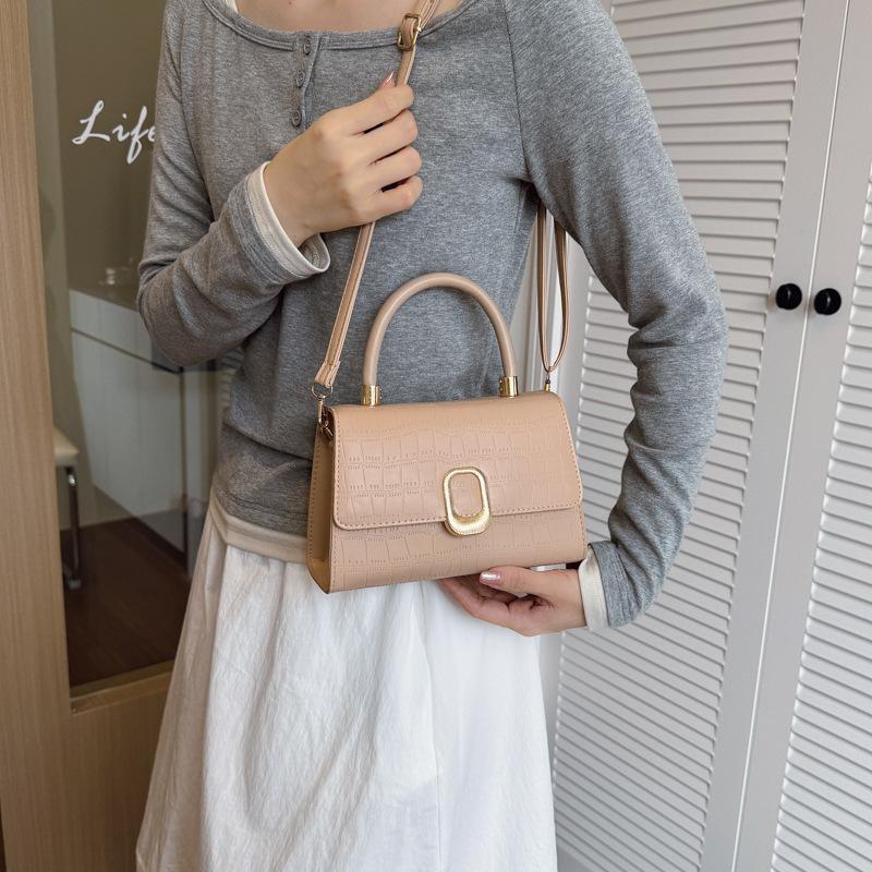 Commuting Versatile New Trend Small Square Bag Women's Casual Personality Lightweight Solid Color Popular Temperament Premium Messenger Bag