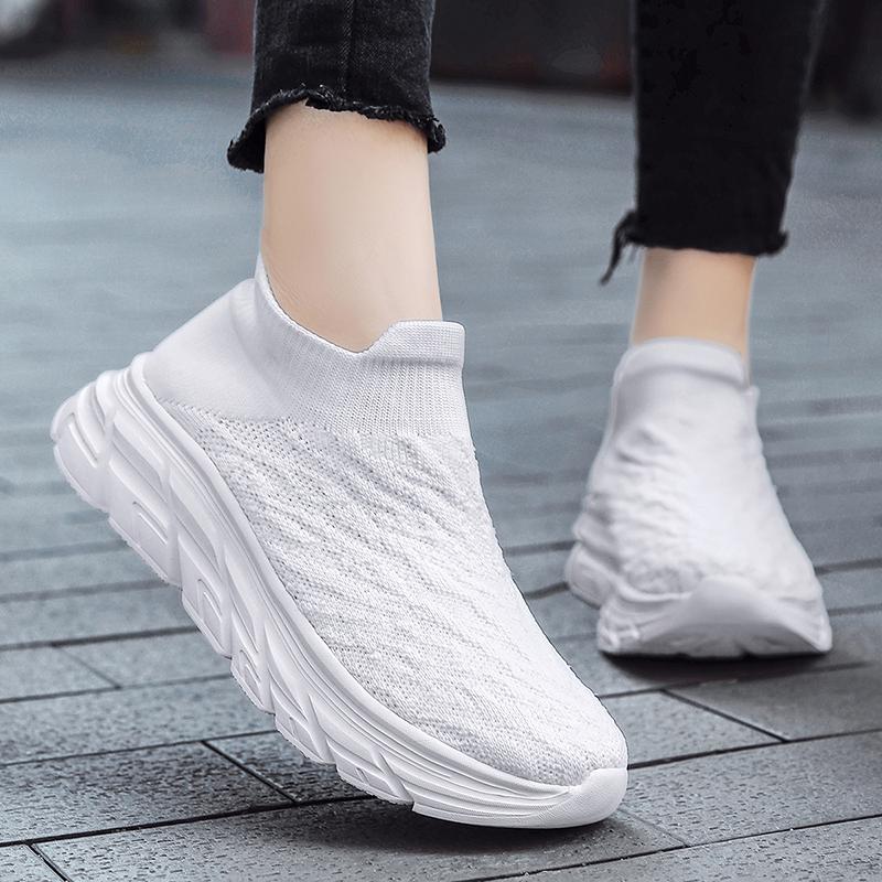 Summer New Fashion Flying Woven Shoes Sneakers Plus Size 35-48 Couples Leisure Sports  One Pedal Lazy Shoes.