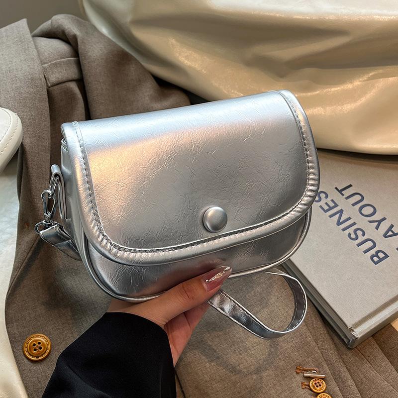

Изысканная мини-универсальная маленькая сумка женская 2025 новая модная на плечо сумка-мессенджер летняя популярная маленькая квадратная сумка серебряный