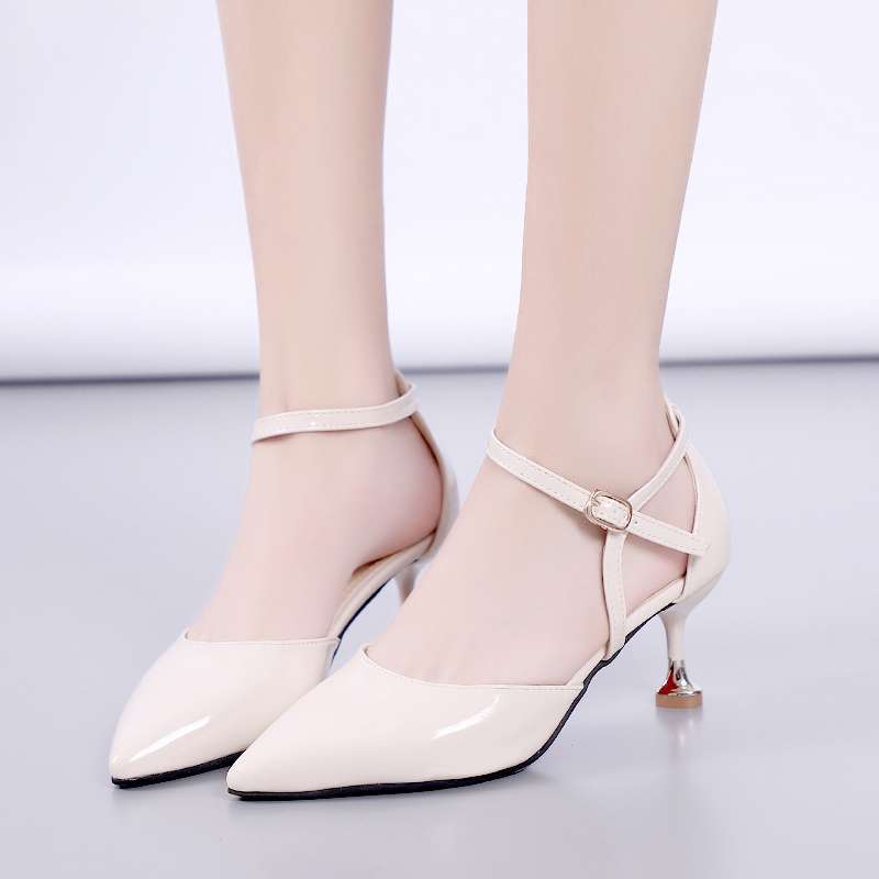 Korean version 2025 summer new pointed patent leather thin heel high heel sandals middle heel bag head one-word buckle sexy and thin women's shoes