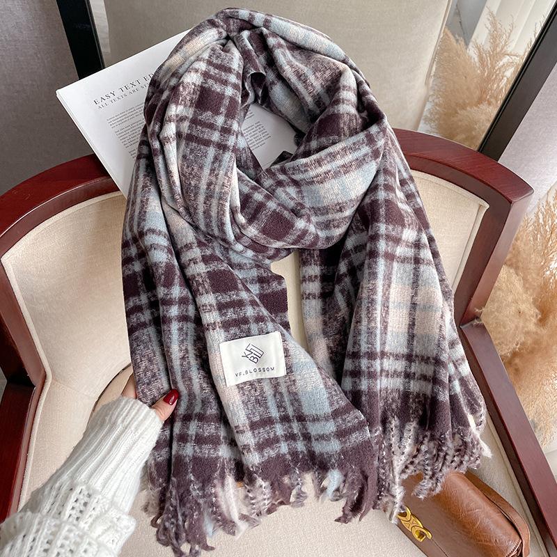 New autumn and winter scarf women's high-end atmosphere pink plaid couple shawl