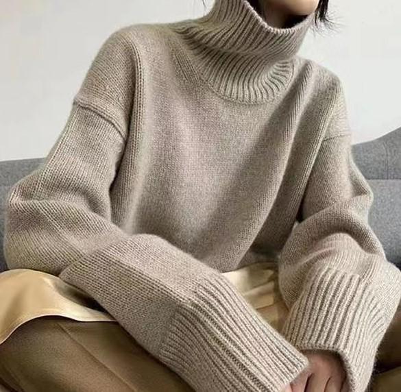 Damegenser i amerikansk stil med høy hals – Ny, løs passform, ensfarget slankende strikket overdel