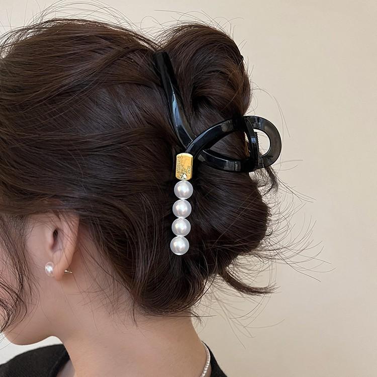 2025 Black Large Grab Clip Female Back of Head Hair Grab Clip Frosted Shark Clip Hair Accessories