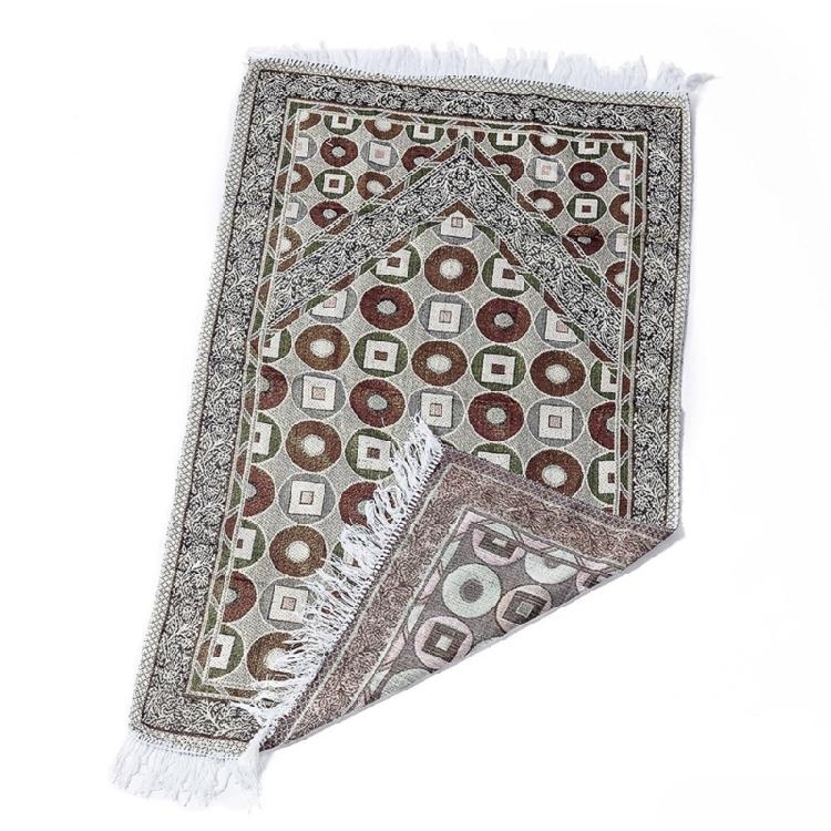 Muslims Prayer Mat with Tassels Portable Travel Prayings Rugs for Middle Eastern