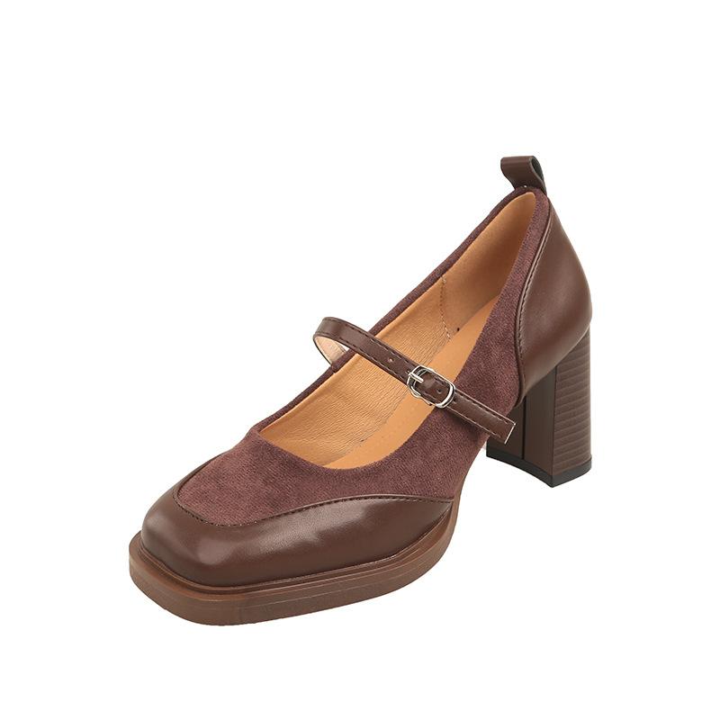 

French retro brown word with Mary Jane small leather shoes 2025 new square head thick heel high heels women 2025 39