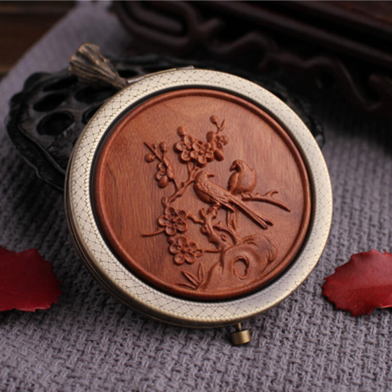 

Circular Magpie Rosewood Traditional Hand Mirror Mother-of-Pearl Mini Portable