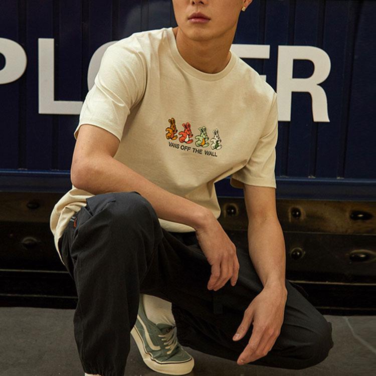 Vans Colorful Rabbit Print American Vintage Crew Neck Short Sleeve T-Shirt SS22 Unisex T-Shirt Oatmeal VN0A7PYP2N1