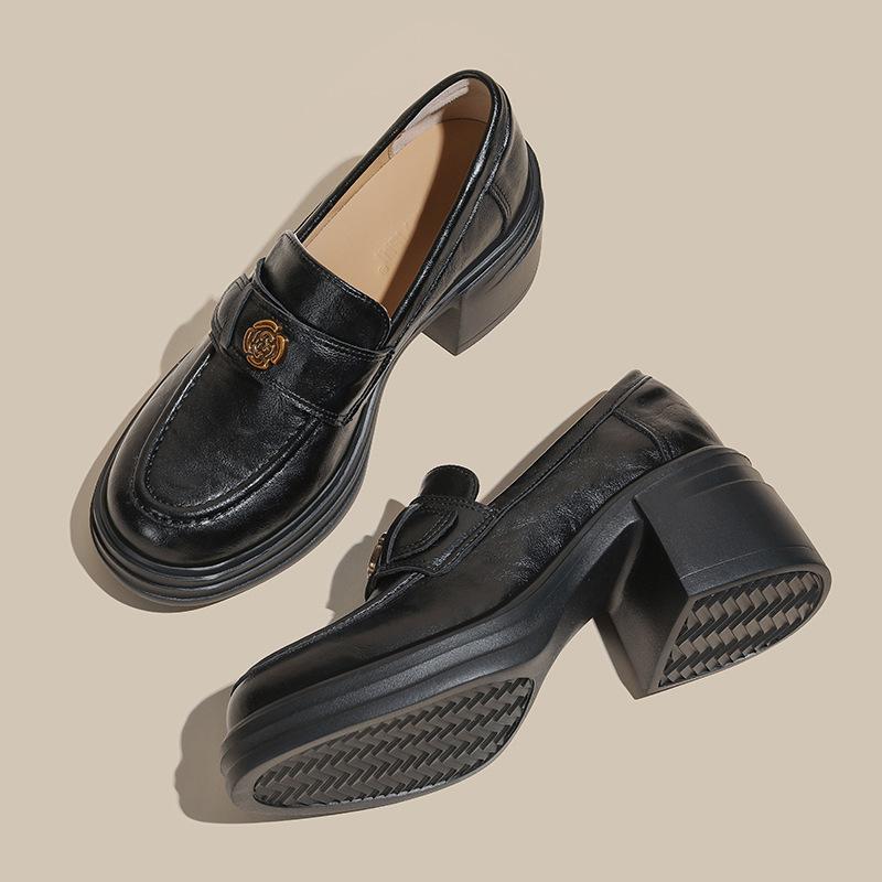 Retro Kamelie dicker Absatz Damen Frühling neu runder Kopf One-Pedal Plateau kleine Lederschuhe