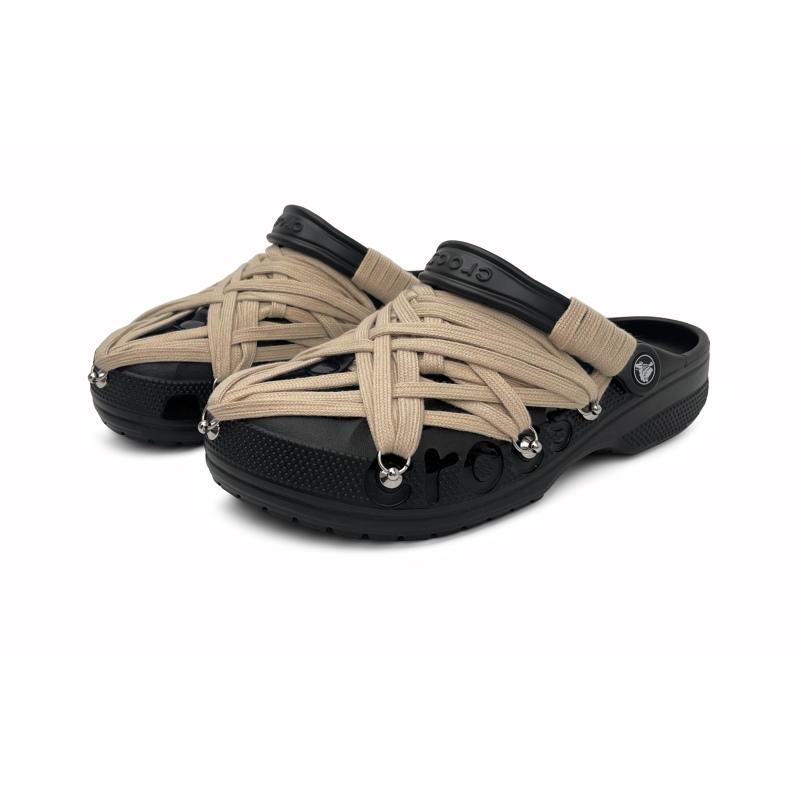 Crocs Classic clog EVA Cool Leap Strap Gothic Outdoor Trendy Versatile High Street Hole Shoes Unisex Black