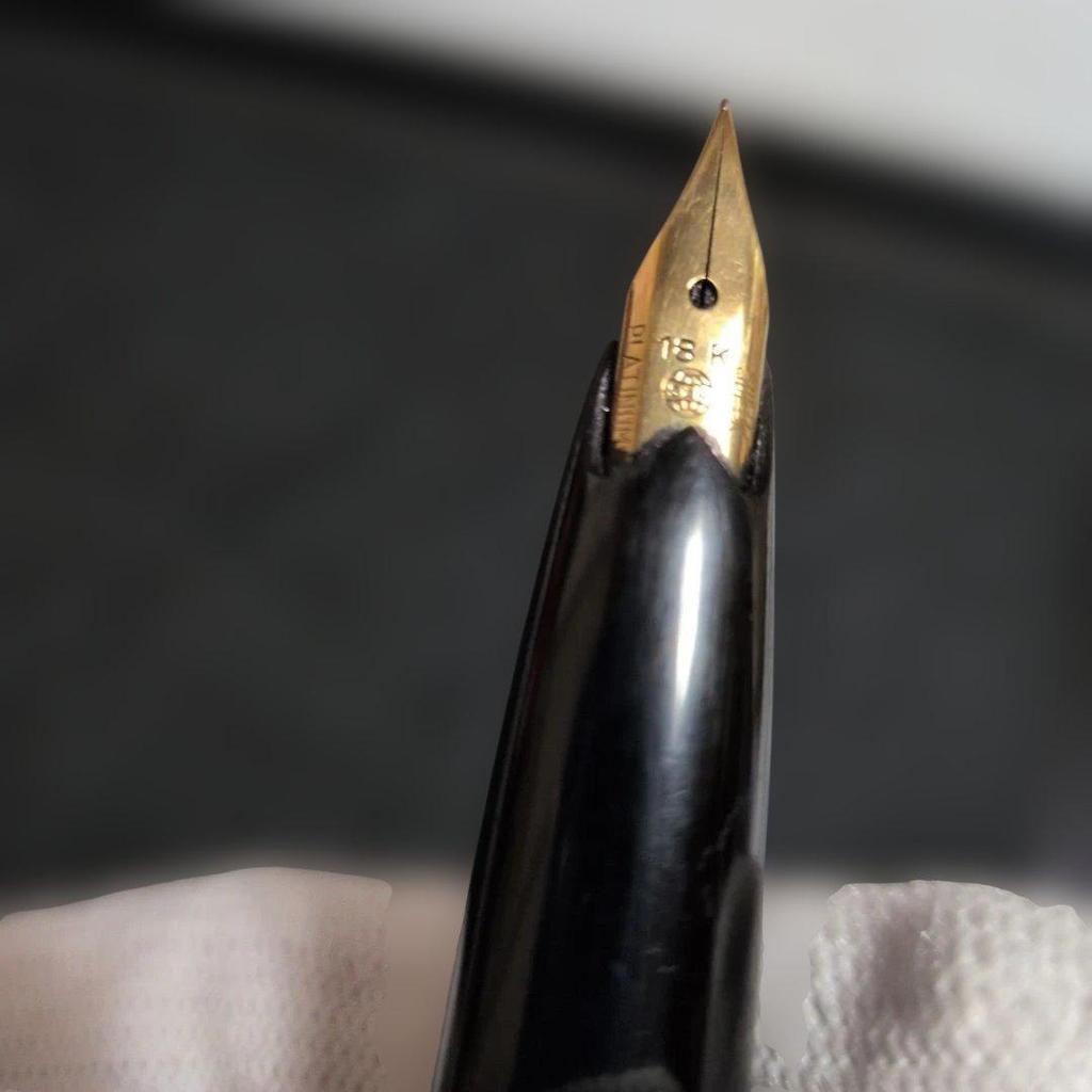 Used PLATINUM 18k Fine Nib Engraved Platinum Fountain Pen 12cm Vintage