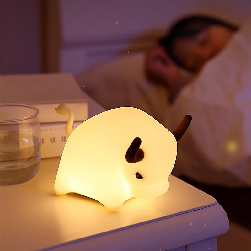 Modern USB Rechargeable LED Night Light Warm White Silicone Tabletop Bull Lamp Kids Bedroom Decor Home Sleep Plug-In Sensor Tap