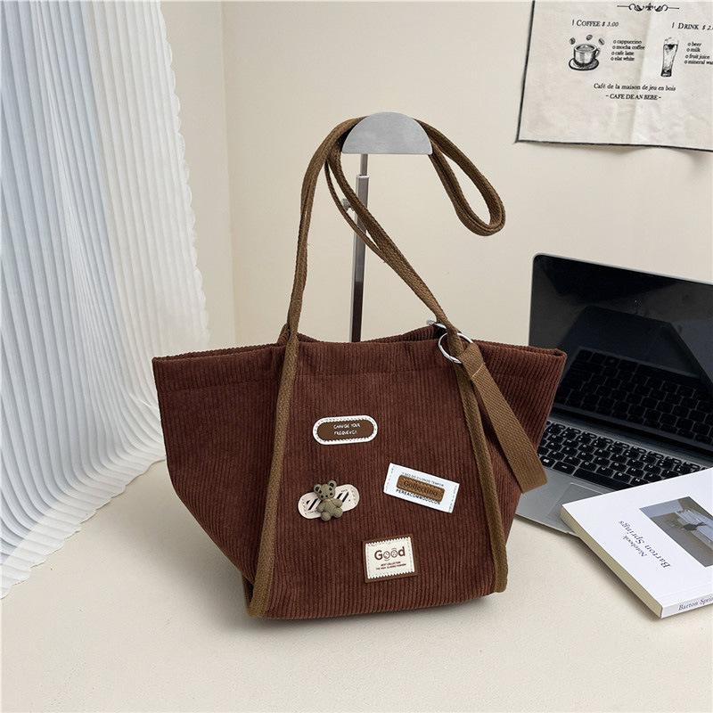 Casual Bag Women's Autumn and Winter 2025 New Shoulder Bag Large Capacity Tote Bag Corduroy Class Commuter Bag