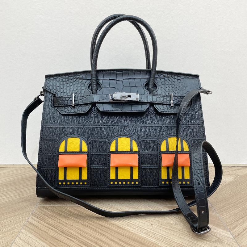 

/ Новая женская сумка с крокодиловым узором, платиновая сумка-дом, сумка через плечо на одно плечо для женщин 20x13x12cm чёрный