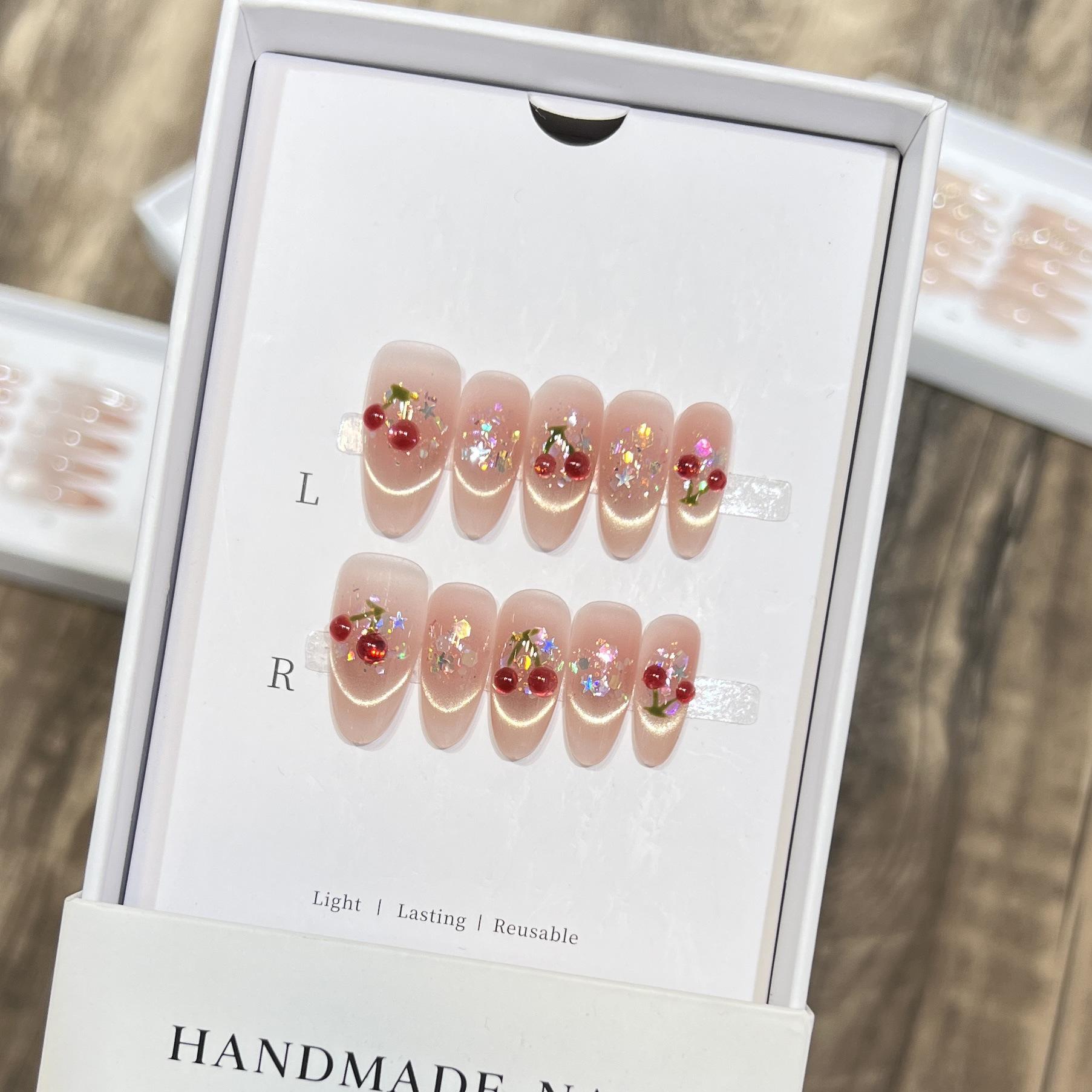 

Daireisen Hand-Painted Glitter Cherry Cat Eye Nail Patches Large
