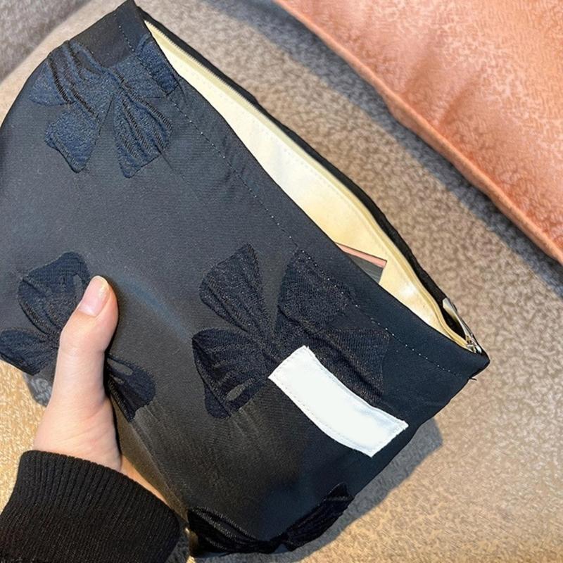 Large Capacity Wash Pouch  Travel Toiletry Storage Pouch Waterproof Toiletries Bag Waterproof Cosmetic Pouch