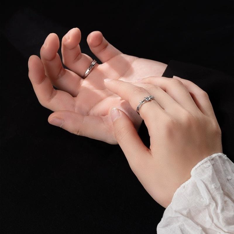 Star Accompanying Ring Female Elegance Sweet Temperament Versatile Ring Opening Design Hand Accessories Premium