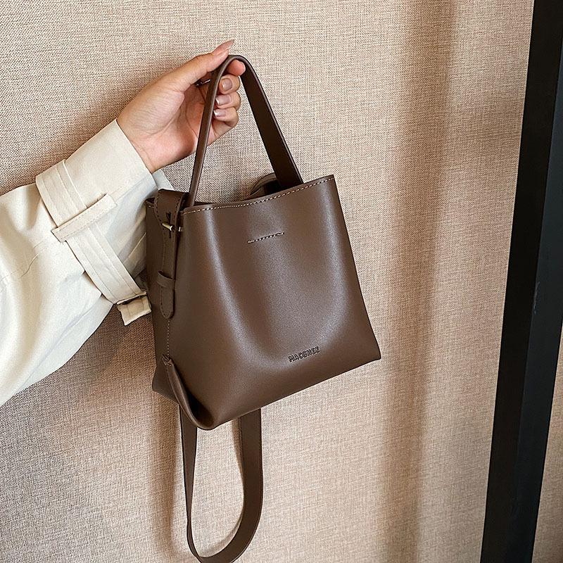 Underarm Bag - Large Capacity Water Bucket Bag - Wide Shoulder Strap - Single Shoulder Crossbody Bag