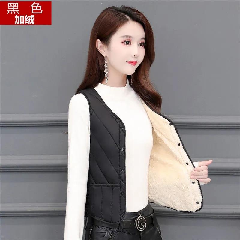 Winter Down Cotton Vest Women Thick Velvet 2025 New Lightweight Slim Short Inner Wear Warm Inner Tank Top Mother Waistcoat Thick