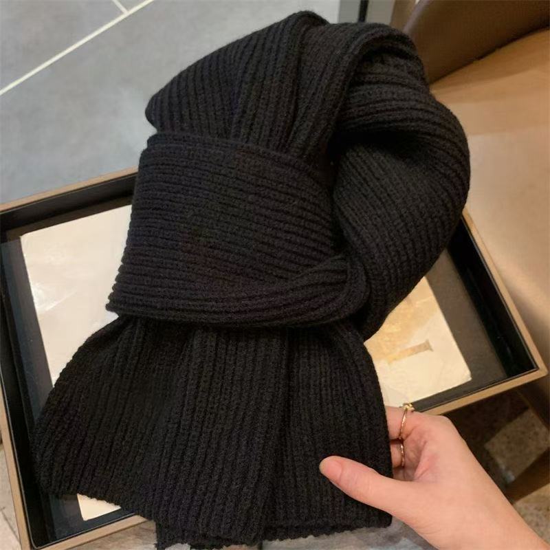 Thickened Scarf Female Korean Version White Solid Color Knitted Scarf Autumn and Winter Student Wool Warm Scarf Atmosphere
