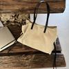 Women's Multi-compartment Zippered Tote Bag Large Capacity Retro Canvas Tote Bag Leisure Simple  High-end Commuter Shoulder Bag