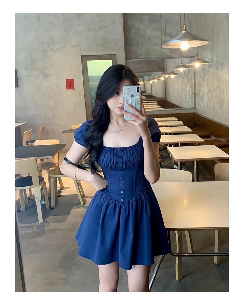 - Sweet Bubble-sleeved Square-neck Dress for Children In Summer, Unique and Beautiful, Waist-pinched and Thin A-word Short Skirt