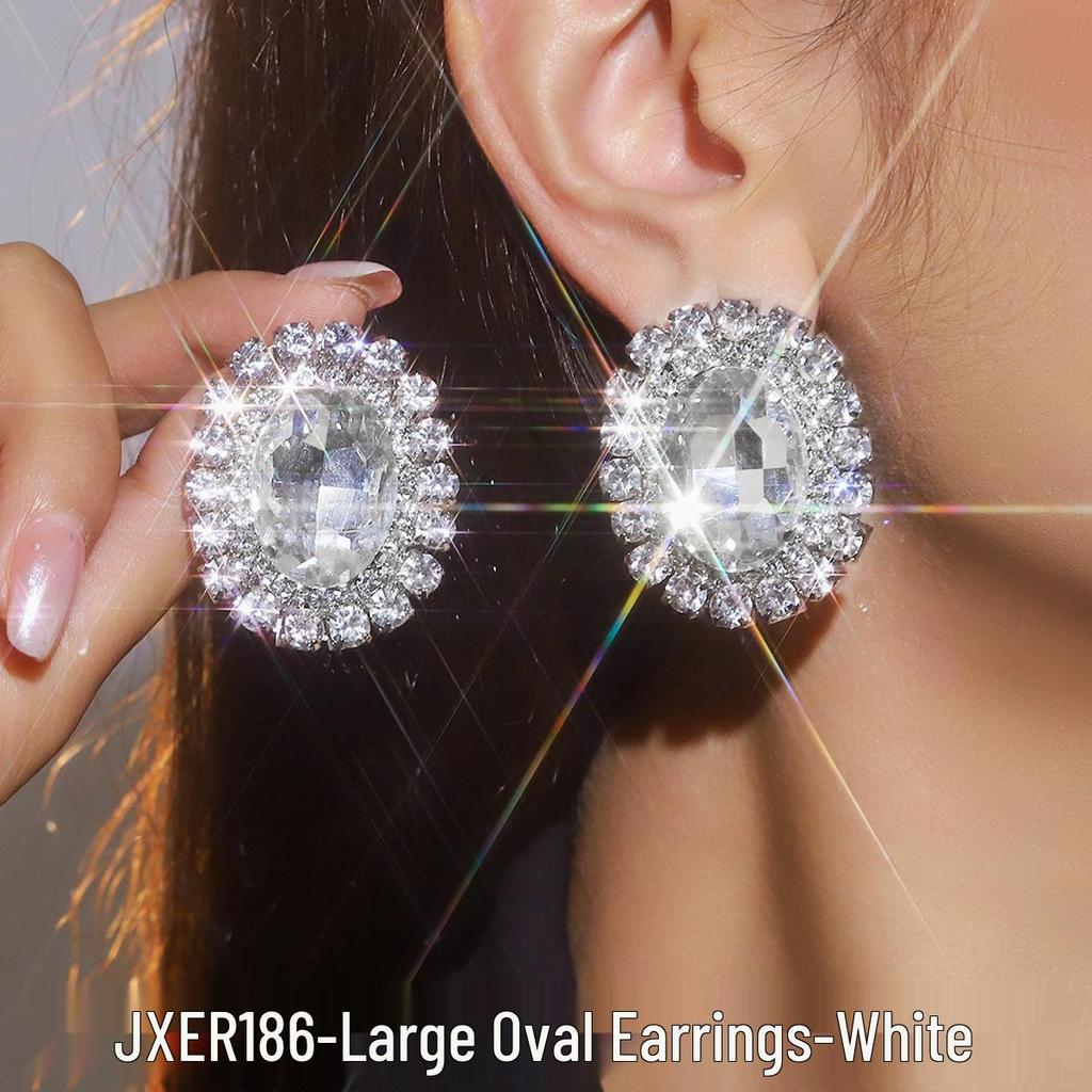 Exaggerated Geometric Heart Crystal Stud Earrings: Pink, Green, Black - Versatile Evening Ear Accessories