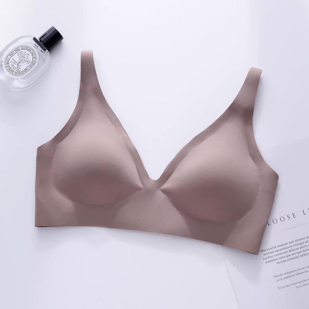 Seamless Adjustable Push-Up Bra: Soft Support for All Chest Sizes