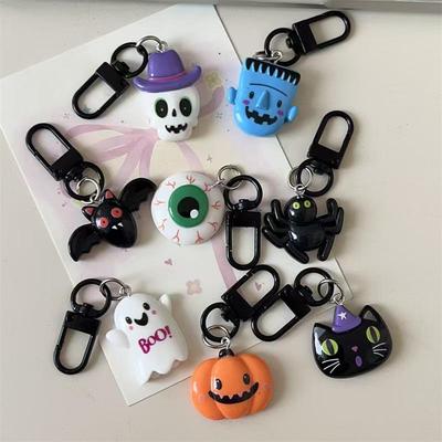 Cartoon Ghost Pumpkin Resin Keychain - Halloween Prankster Ornament for Bags and Gifts