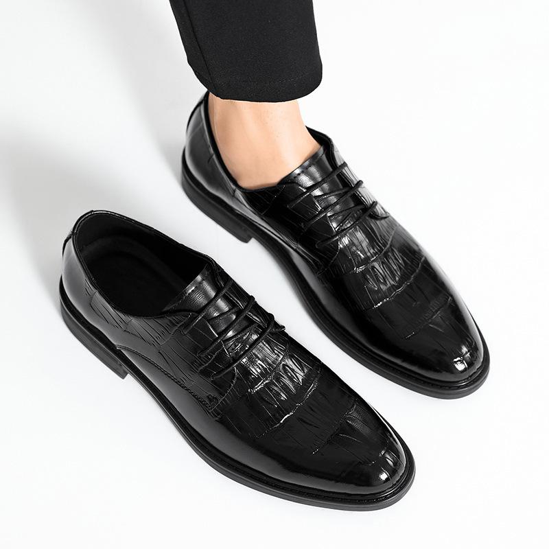 Lederschuhe Herren Herbst neue Mikrofaser Obermaterial bequem vielseitig Britische Business Herrenschuhe spitz niedrig geschnitten erhöhend Lederschuhe
