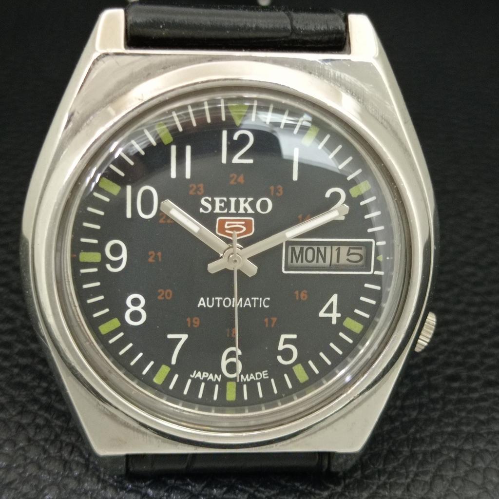 VINTAGE SEIKO 5 AUTOMATIC 7009A JAPAN MENS BLACK COLOR DIAL WATCH a708530-1