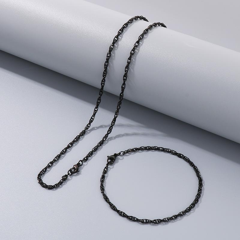 Commuter Plain Chain, Trendy Nightclub Multi-Size Plain Weave Twist Chain, Titanium Steel Men'S And Women'S Necklace.