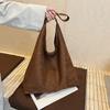 Large-capacity tote bag, women's Korean version, high-end sense, trendy commuting, simple and versatile shoulder bag.