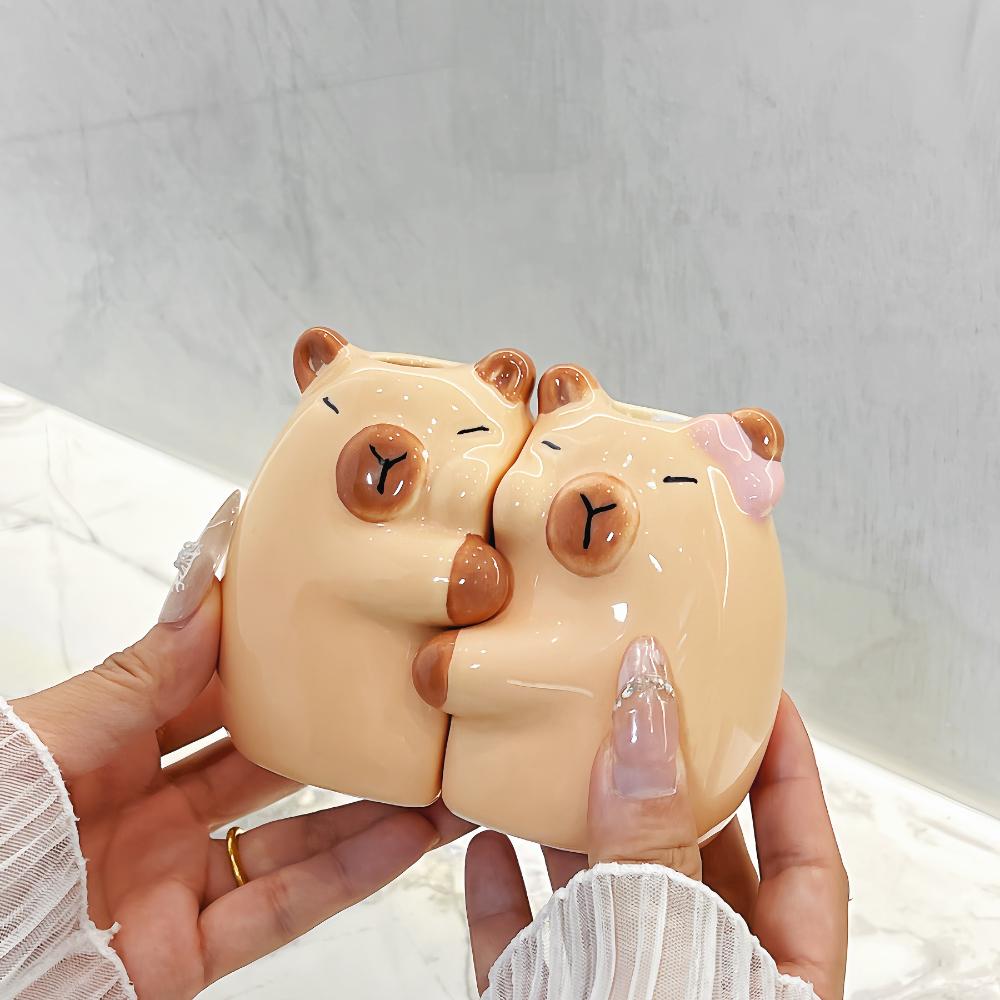 A Cute Capibala Manual Toothbrush Storage Base Bracket Suitable for Fashionable Couples Bathroom Ceramic Bow Toothbrush Holder