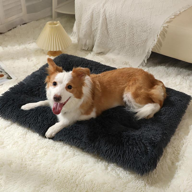 Plush Winter Pet Bed - Warm, Comfortable Cushion for Dogs & Cats