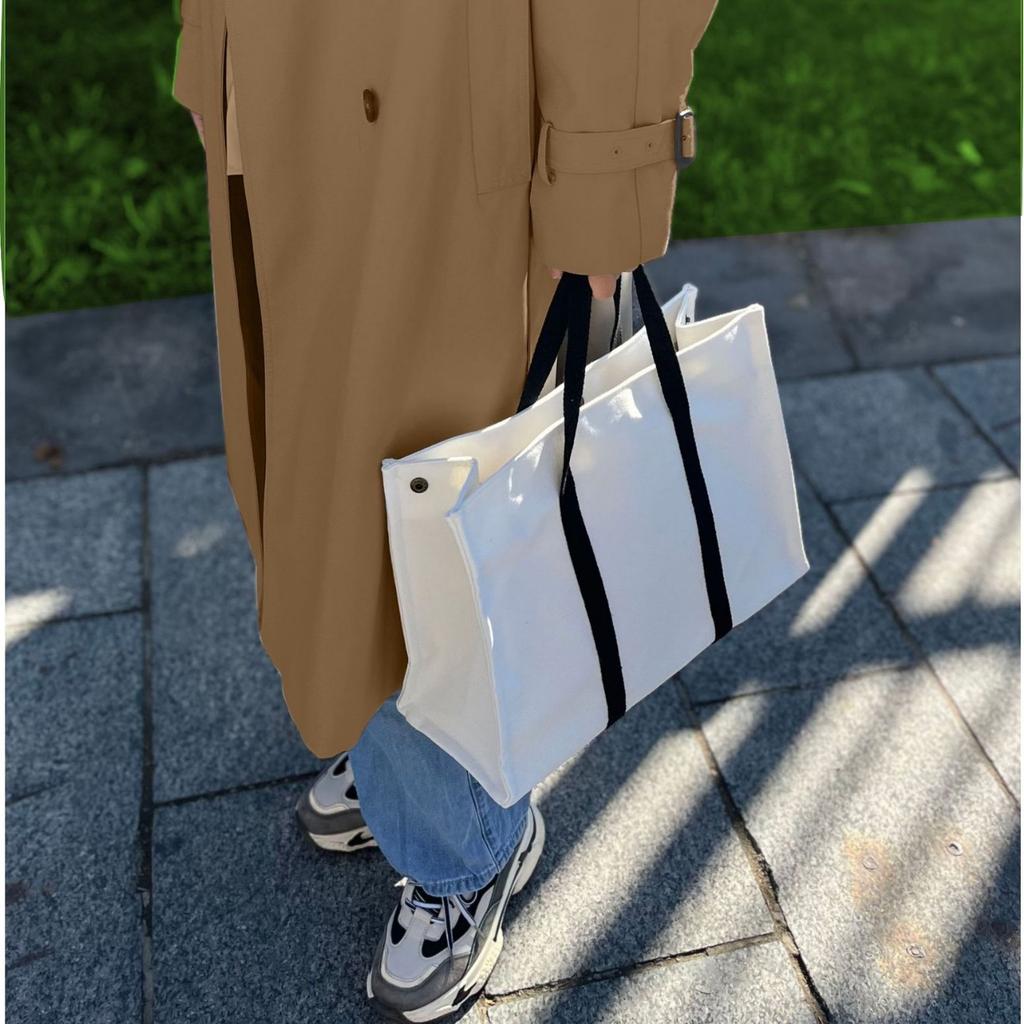Simple and Stylish Large Capacity Hand-held Contrasting Canvas Bag, Japanese and Korean Three-dimensional Versatile Commuting Tote Bag